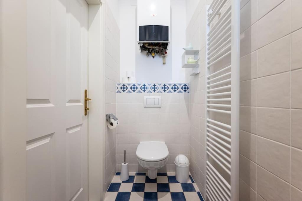 Lite 1Br Near Metro & Center By Hm Lägenhet Wien Exteriör bild